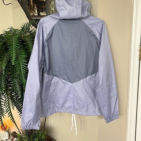 Brand New Columbia Zippered Windbreaker Jacket Purple Hooded Lightweight Hiking - Picture 9 of 13